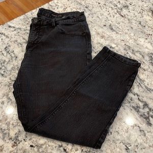 Curve Appeal Essential skinny black size 16 jeans.